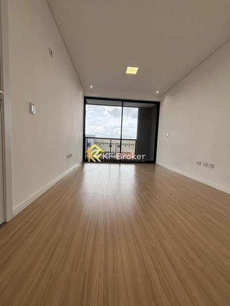 Sobrado de Alto Padrão à Venda - Costeira em São José dos Pinhais/PR: 12ª foto da galeria de imagens do imóvel