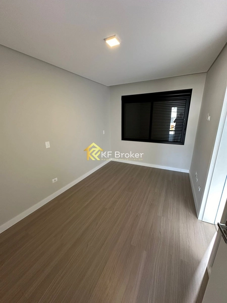 Sobrado à Venda em Condomínio - Campo de Santana em Curitiba/PR: 13ª foto da galeria de imagens do imóvel