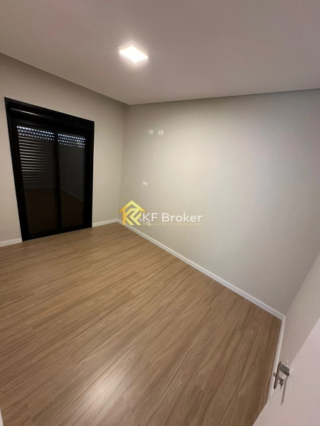 Sobrado à Venda, com 3 quartos – Eucaliptos em Fazenda Rio Grande/PR: 5ª foto da galeria de imagens do imóvel