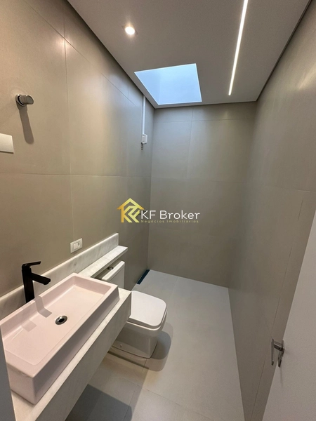 Sobrado à Venda, com 3 quartos – Eucaliptos em Fazenda Rio Grande/PR: 10ª foto da galeria de imagens do imóvel