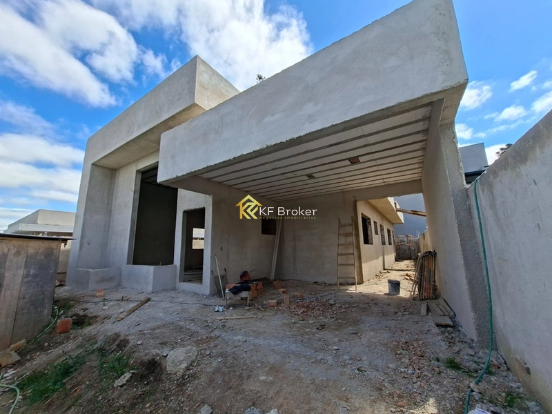 Casa de Alto Padrão em Condomínio à Venda - Arruda em Colombo/PR