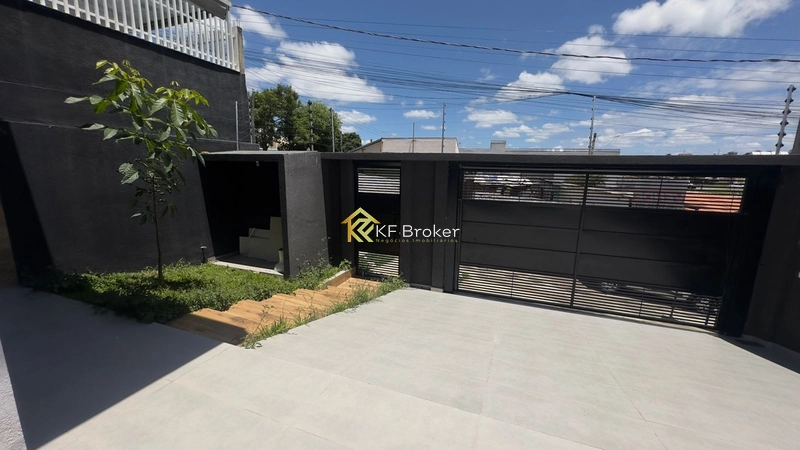 Casa de Alto Padrão à Venda - Guarani em Colombo/PR: 18ª foto da galeria de imagens do imóvel