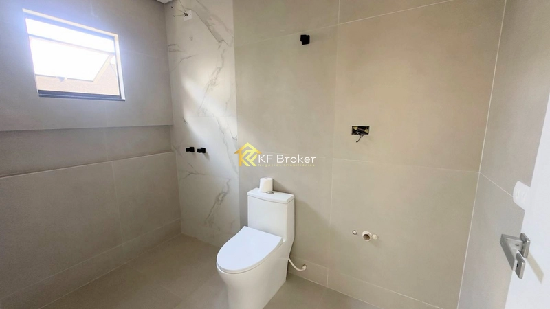 Casa de Alto Padrão à Venda - Guarani em Colombo/PR: 10ª foto da galeria de imagens do imóvel