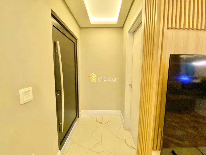 Sobrado Mobiliado à Venda em Condomínio Fechado - São Gabriel/Colombo: 3ª foto da galeria de imagens do imóvel