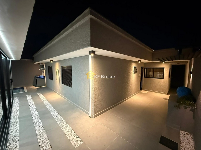 Casa de Alto Padrão, c/ 3 quartos - Cajuru em Curitiba/PR: 48ª foto da galeria de imagens do imóvel