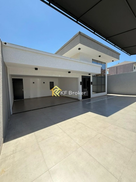 Casa de Alto Padrão, c/ 3 quartos - Cajuru em Curitiba/PR