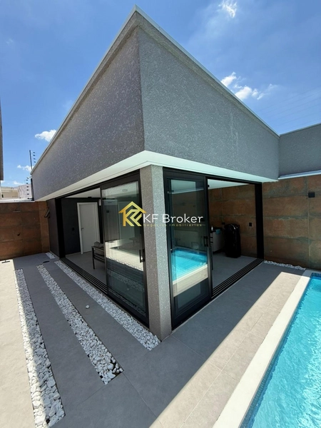 Casa de Alto Padrão, c/ 3 quartos - Cajuru em Curitiba/PR: 45ª foto da galeria de imagens do imóvel