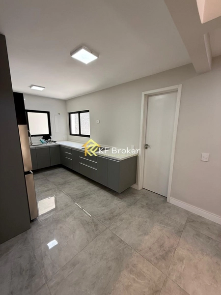 Casa de Alto Padrão, c/ 3 quartos - Cajuru em Curitiba/PR: 16ª foto da galeria de imagens do imóvel