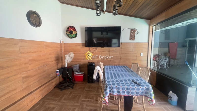 Casa com Piscina e Quiosque à Venda - Rio Verde em Colombo/PR: 18ª foto da galeria de imagens do imóvel