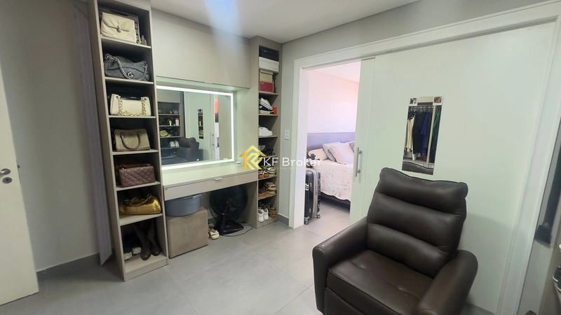 Casa com Piscina e Quiosque à Venda - Rio Verde em Colombo/PR: 13ª foto da galeria de imagens do imóvel