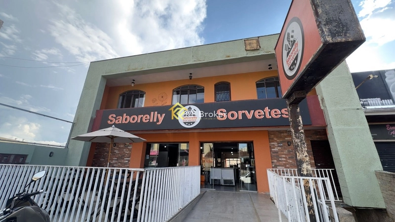 Imóvel Comercial com Residência e Subsolo à Venda - Atuba em Colombo