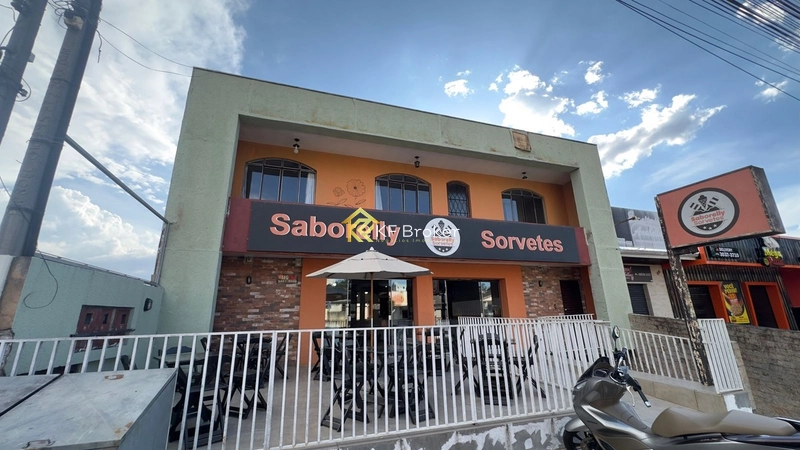 Imóvel Comercial com Residência e Subsolo à Venda - Atuba em Colombo: 2ª foto da galeria de imagens do imóvel