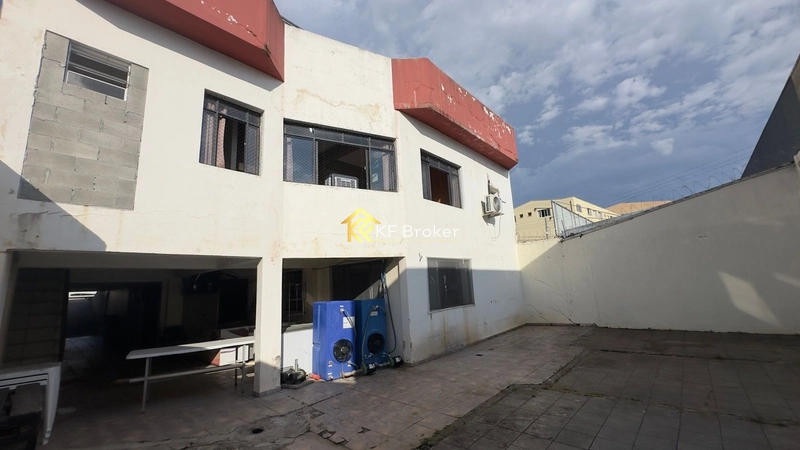 Imóvel Comercial com Residência e Subsolo à Venda - Atuba em Colombo: 43ª foto da galeria de imagens do imóvel