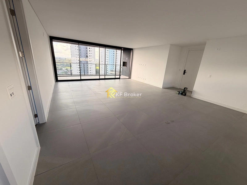 Apartamento de Alto Padrão à Venda – Champagnat, Curitiba/PR: 2ª foto da galeria de imagens do imóvel