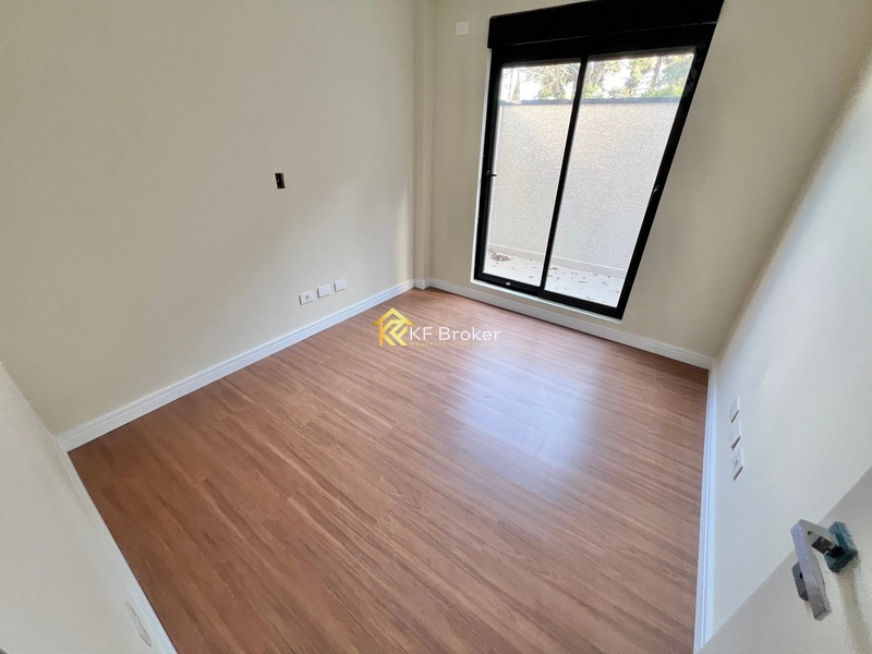 Sobrados à Venda no Residencial Belmont - Uberaba, Curitiba/PR: 17ª foto da galeria de imagens do imóvel