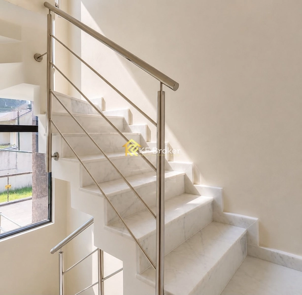 Sobrados à Venda no Residencial Belmont - Uberaba, Curitiba/PR: 16ª foto da galeria de imagens do imóvel