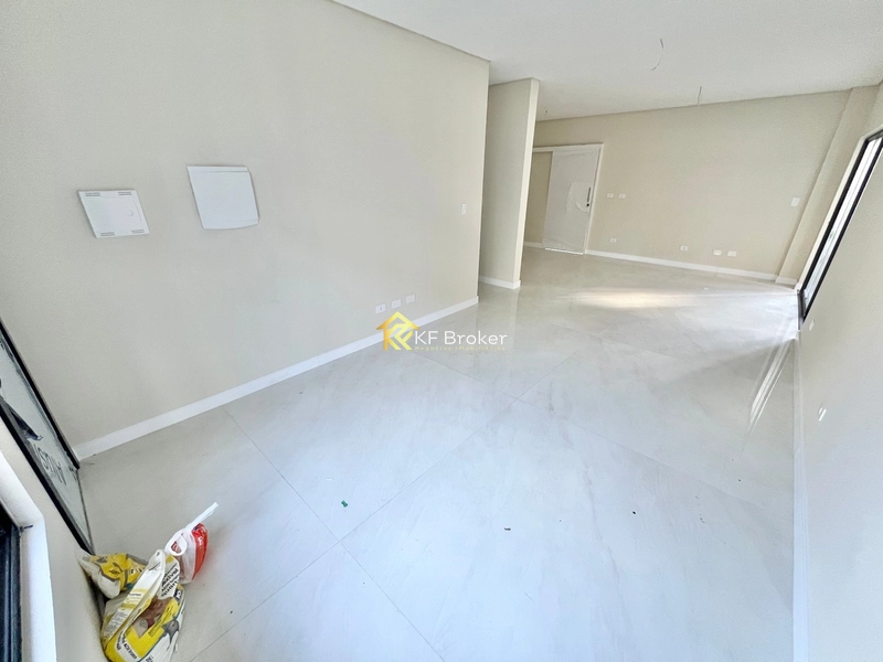Sobrados à Venda no Residencial Belmont - Uberaba, Curitiba/PR: 5ª foto da galeria de imagens do imóvel