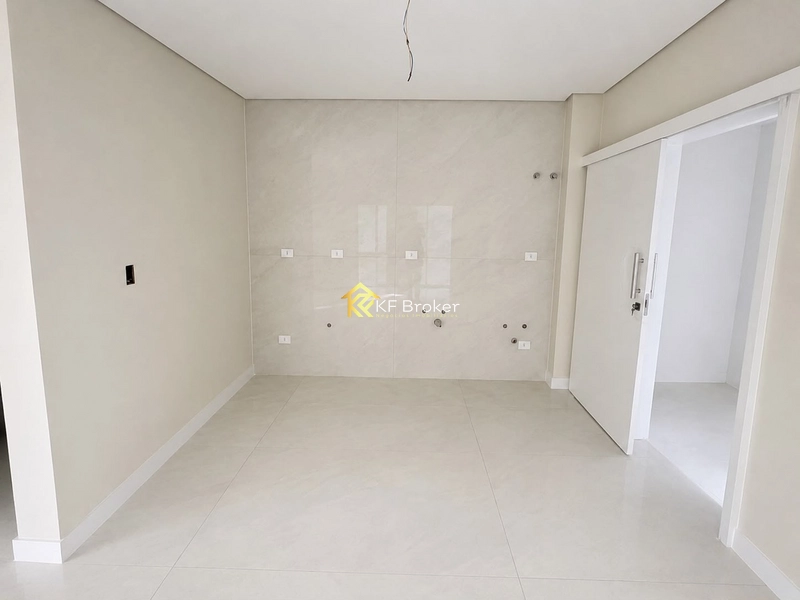 Sobrados à Venda no Residencial Belmont - Uberaba, Curitiba/PR: 7ª foto da galeria de imagens do imóvel