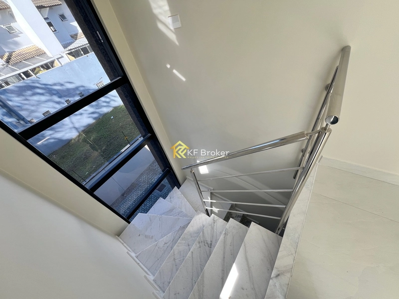Sobrados à Venda no Residencial Belmont - Uberaba, Curitiba/PR: 23ª foto da galeria de imagens do imóvel