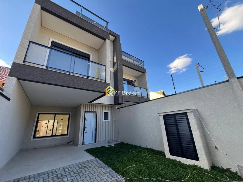 Sobrados à Venda no Residencial Belmont - Uberaba, Curitiba/PR: 2ª foto da galeria de imagens do imóvel