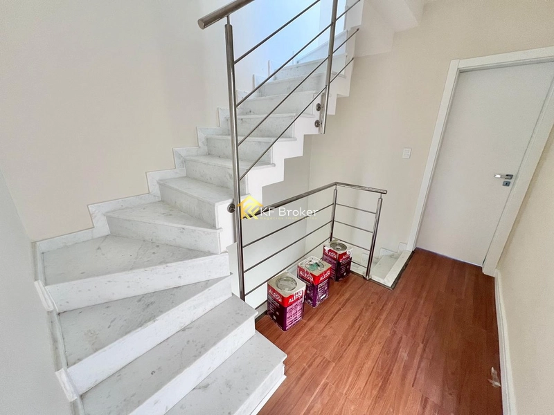 Sobrados à Venda no Residencial Belmont - Uberaba, Curitiba/PR: 8ª foto da galeria de imagens do imóvel