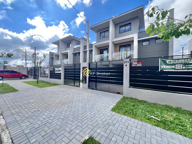 Sobrado Triplex de Esquina à Venda - Atuba, Curitiba/PR: 1ª foto da galeria de imagens do imóvel