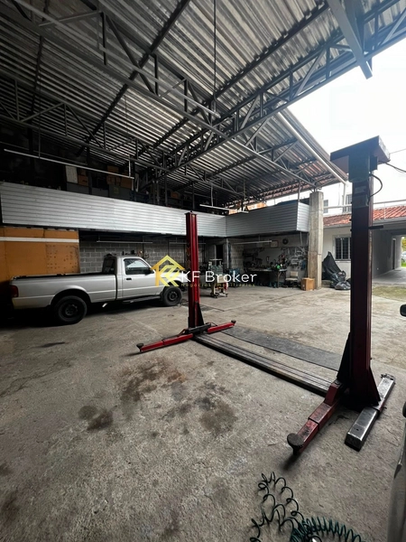 Sobrado com Barracão à Venda – Atuba, Colombo/PR: 33ª foto da galeria de imagens do imóvel