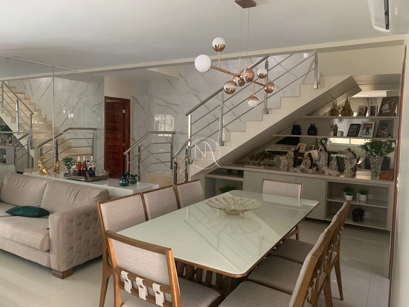 BELÍSSIMA CASA DUPLEX EM CONDOMINIO FECHADO.: 2ª foto da galeria de imagens do imóvel