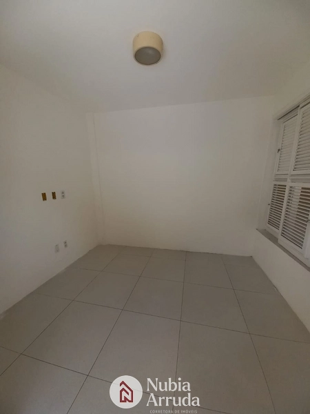 Casa Duplex solta com 3 quartos na Maraponga: 12ª foto da galeria de imagens do imóvel