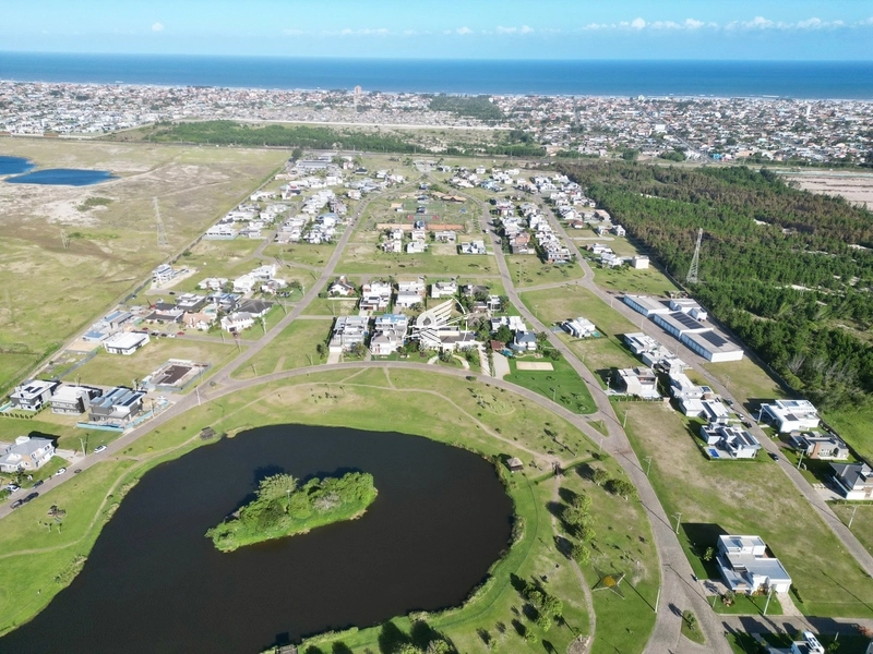 Terreno á venda no Condomínio Lagoa: 5ª foto da galeria de imagens do imóvel