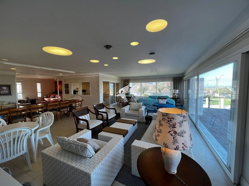 Casa à venda em Atlântida: 8ª foto da galeria de imagens do imóvel