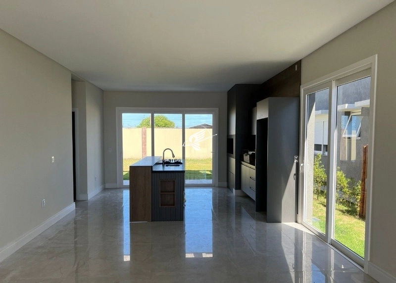 Casa à venda no condomínio Riviera: 3ª foto da galeria de imagens do imóvel