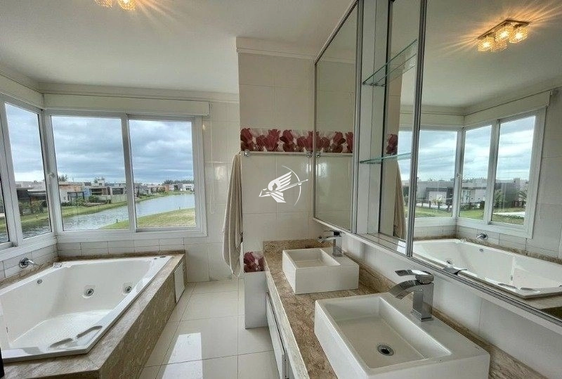 Casa à venda no condomínio Riviera: 36ª foto da galeria de imagens do imóvel