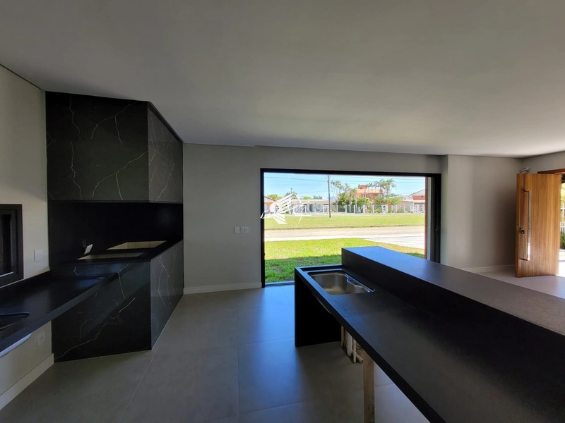 Casa à venda em Atlântida: 17ª foto da galeria de imagens do imóvel