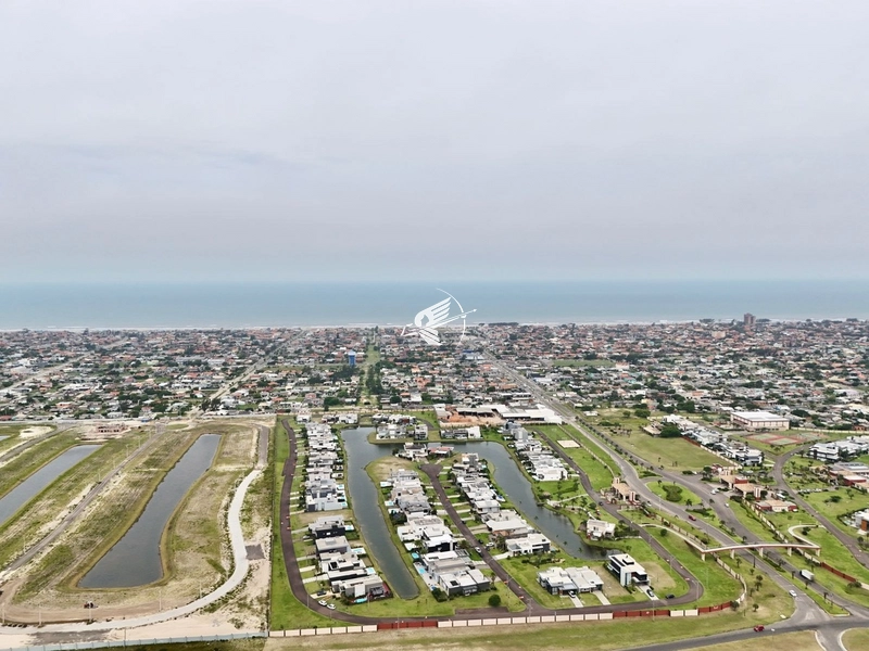 Lote/Terreno Beira Lago à venda no condomínio Riviera - Xangri-Lá: 13ª foto da galeria de imagens do imóvel