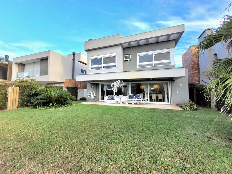 Casa à venda no condomínio Villagio Atlântida em Xangri-Lá: 22ª foto da galeria de imagens do imóvel