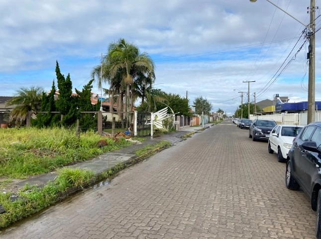 Terreno à venda no Centro de Xangri-Lá: 4ª foto da galeria de imagens do imóvel