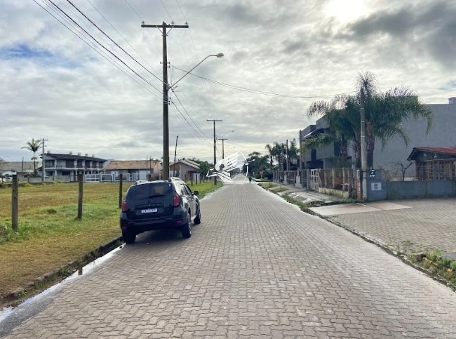 Terreno à venda no Centro de Xangri-Lá: 5ª foto da galeria de imagens do imóvel