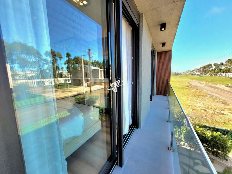 Casa Beira Lago à venda no condomínio Amaná Atlântida em Xangri-Lá: 39ª foto da galeria de imagens do imóvel