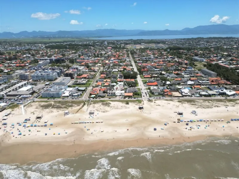 Casa á venda Beira mar em Atlântida: 14ª foto da galeria de imagens do imóvel