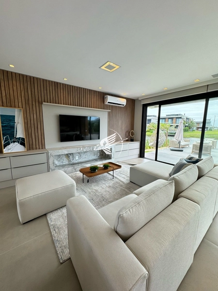 Casa beira lago à venda no condomínio Sense em Xangri-Lá: 11ª foto da galeria de imagens do imóvel