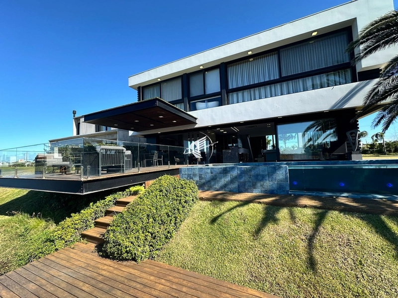 Casa beira lago à venda no condomínio Sense em Xangri-Lá: 12ª foto da galeria de imagens do imóvel