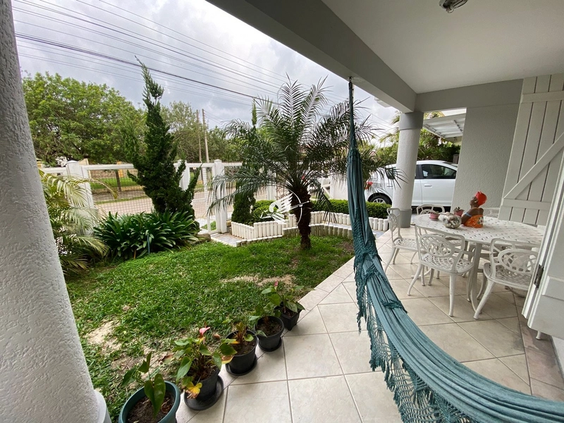 Casa à venda no Centro de Xangri-Lá: 5ª foto da galeria de imagens do imóvel
