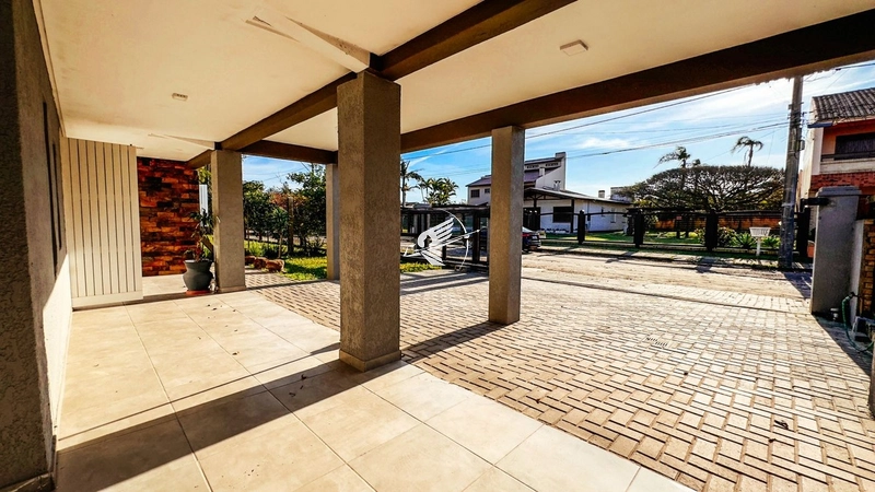 Casa à venda no Centro de Xangri-Lá: 8ª foto da galeria de imagens do imóvel