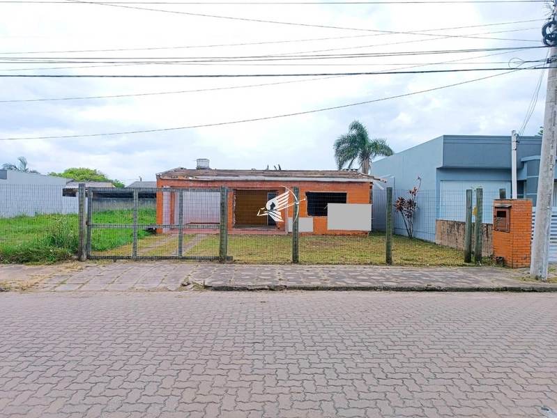 Terreno à venda no Centro de Xangri-Lá: 1ª foto da galeria de imagens do imóvel