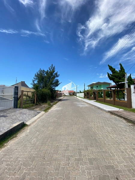 Terreno à venda em Rainha do Mar - Xangri-Lá: 2ª foto da galeria de imagens do imóvel
