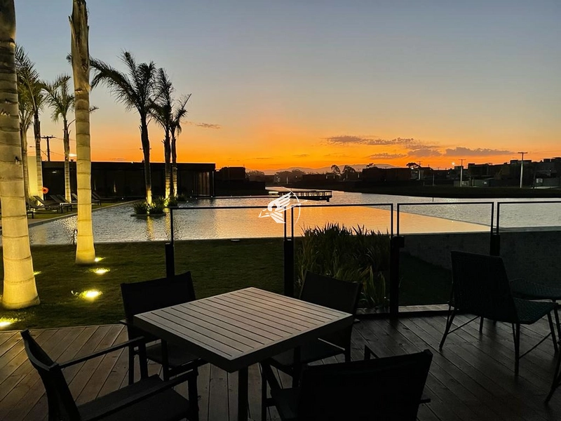 Lote/Terreno à venda no condomínio Sunset em Xangri-Lá: 1ª foto da galeria de imagens do imóvel