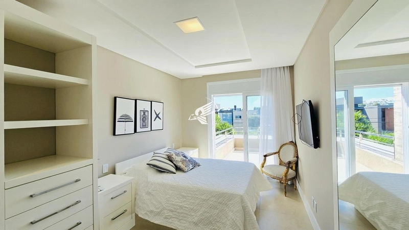 Sobrado beira lago no condomínio Malibu Beach Residence: 20ª foto da galeria de imagens do imóvel