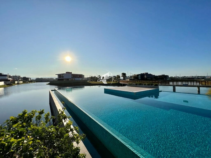 Lote/Terreno beira lago à venda no condomínio Sense em Xangri-Lá: 18ª foto da galeria de imagens do imóvel