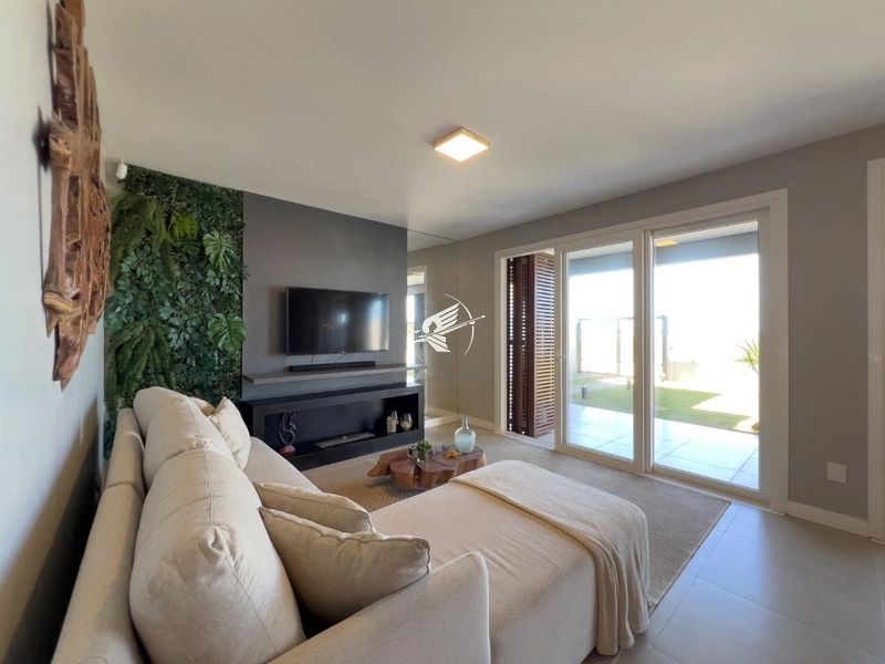Casa beira mar à venda no Centro de Xangri-Lá: 3ª foto da galeria de imagens do imóvel